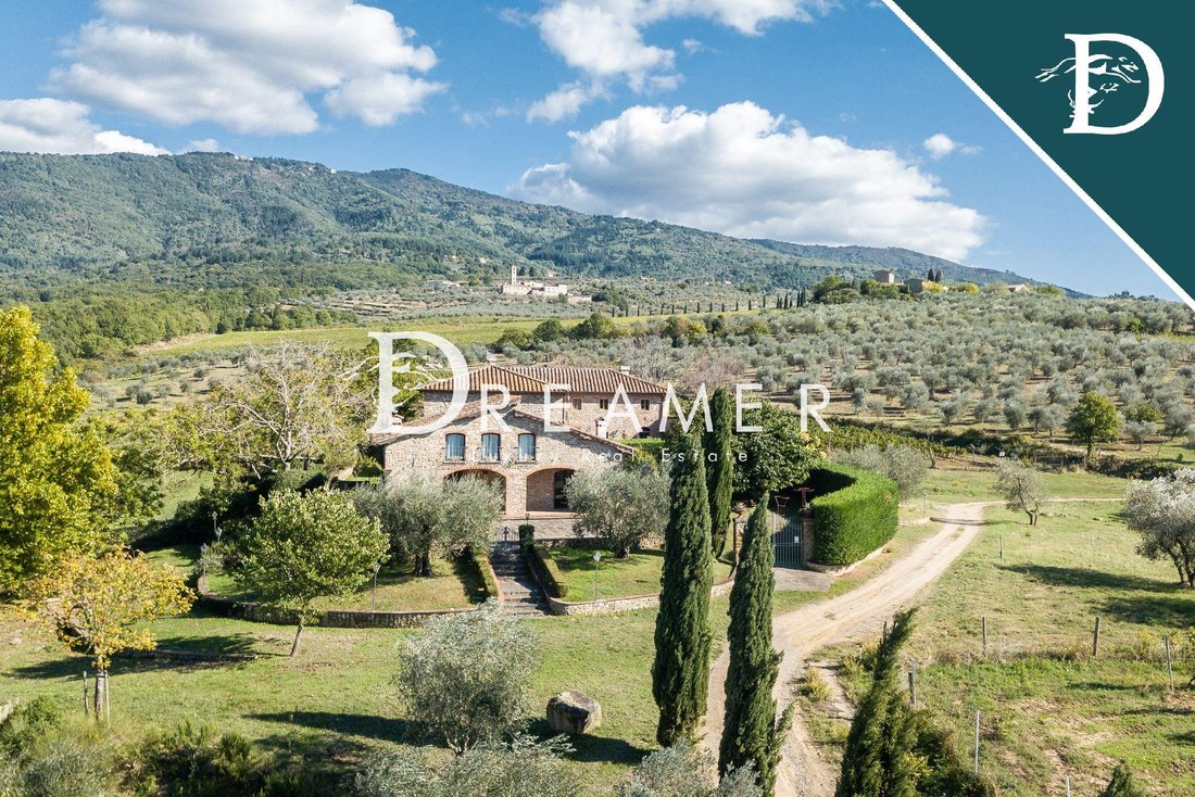 Farm Ranch in San Donato Fronzano, Reggello, Tuscany 4 - 18117115