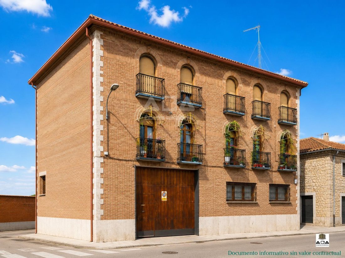 House in Torrijos, Castile-La Mancha, Spain 1 - 17137994