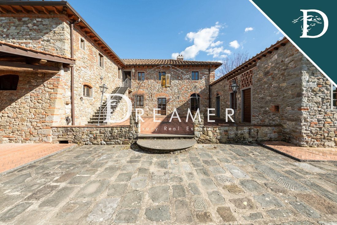 Farm Ranch in San Donato Fronzano, Reggello, Tuscany 2 - 18117115
