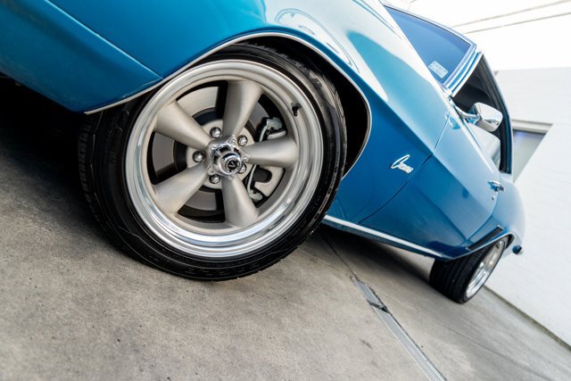 Coupe in Bellevue, WA, United States 4 - 18209659