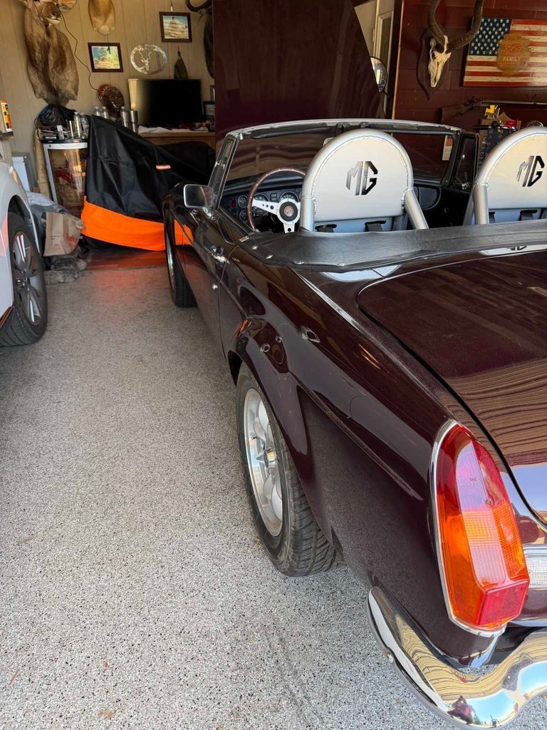 Cabriolet in Glendale, United States 5 - 18269267