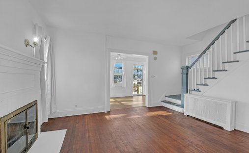 Townhouse in Rockville Centre, New York, United States 1
