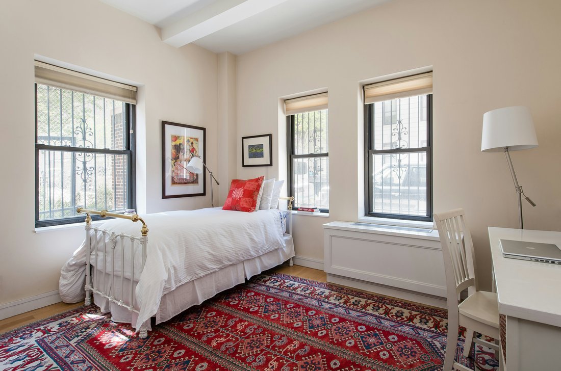 Condo in New York, New York, United States 4 - 18265599