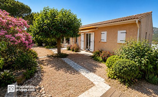 Villa in Zonza, Corsica, France 1