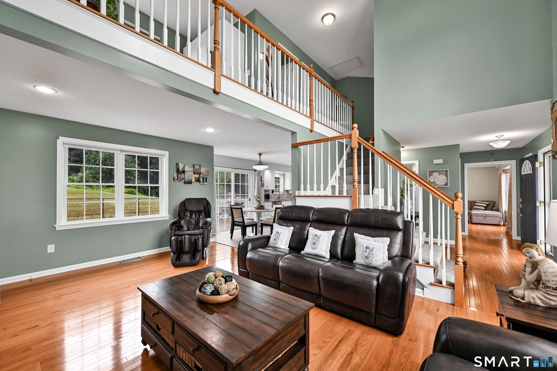 House in Ellington, Connecticut, United States 5 - 18217273