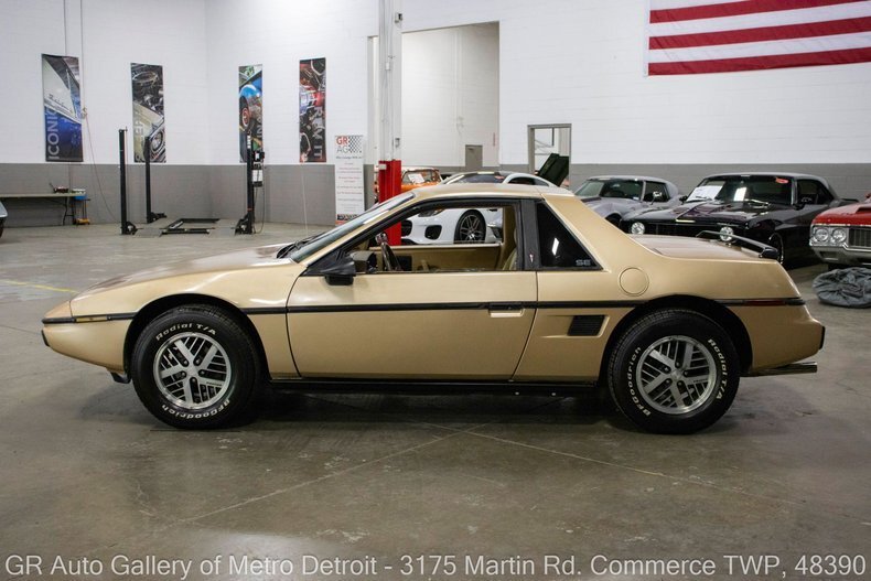 "V8 Powered" in Commerce Twp, United States 3 - 18269347