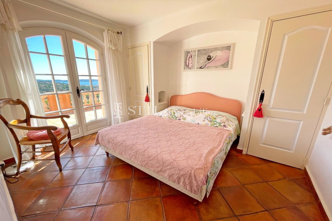 Villa in Ville-Les Saquedes-Le Bouillonnet, Sainte-Maxime, France 4 - 18269337