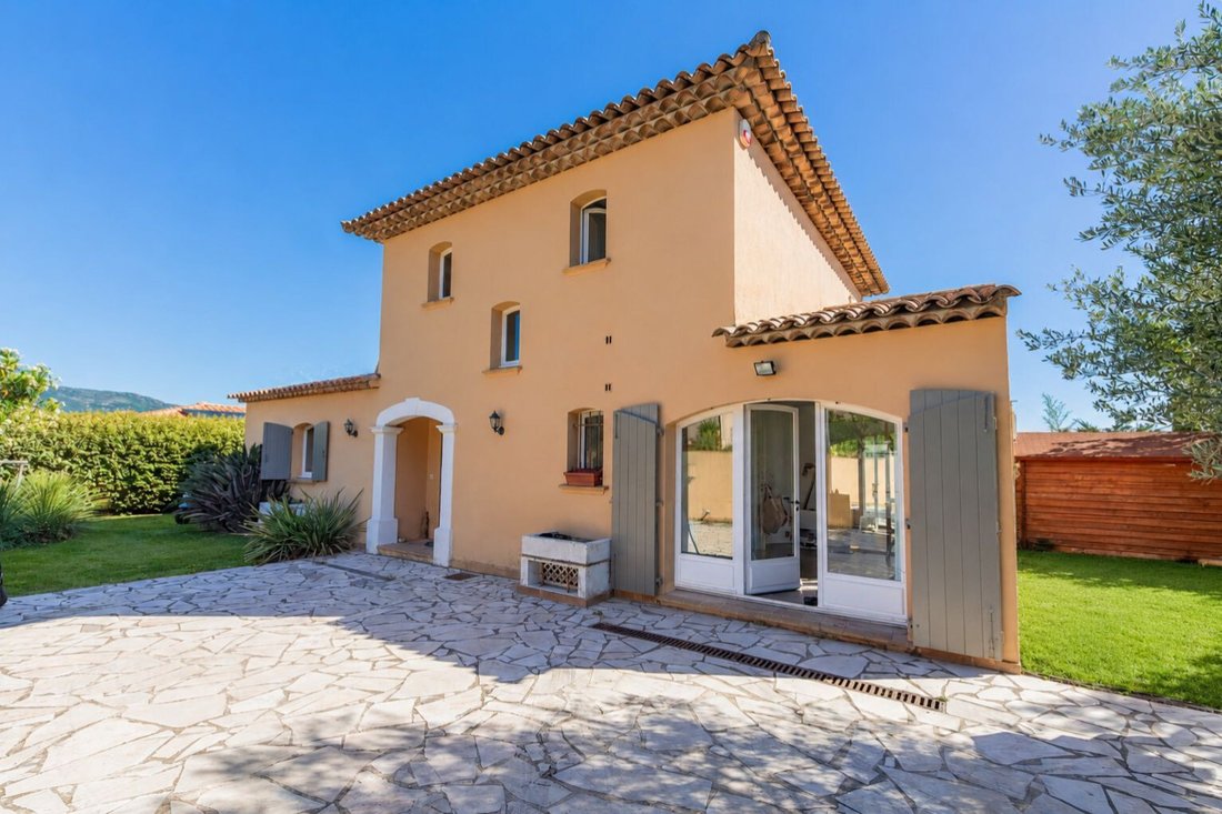 Villa in Centre Ville, Cogolin, France 1 - 18269336