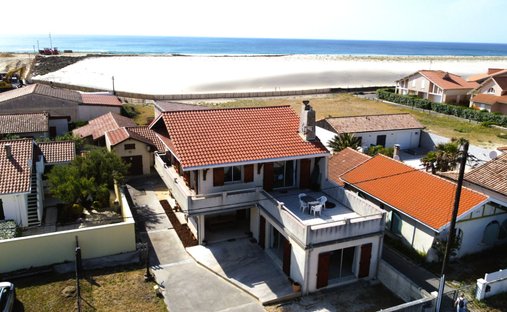Villa in Biscarrosse, Nouvelle-Aquitaine, France 1