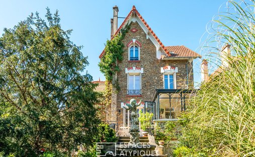 Villa in Bondy, Villemomble, France 1