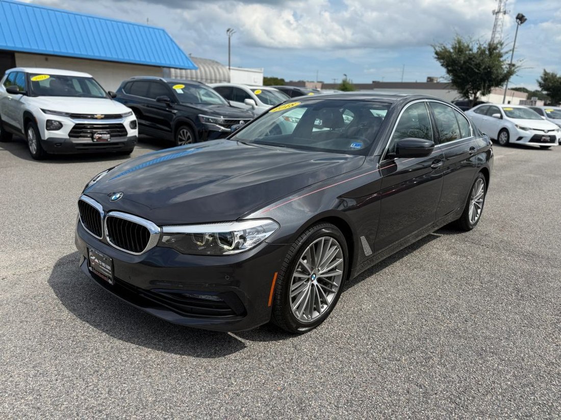 Sedan in Virginia Beach, VA, United States 4 - 18269384