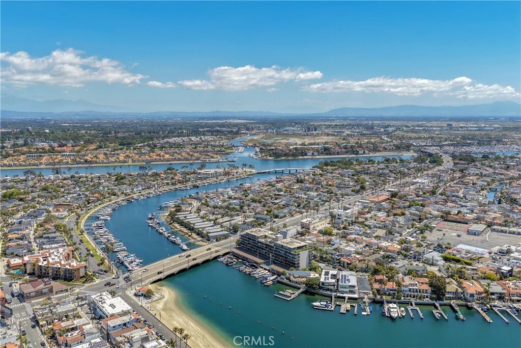 Condo in Signal Hill, California, United States 3 - 18105196