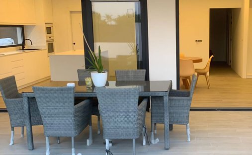Chalet in Oliva, Valencian Community, Spain 1