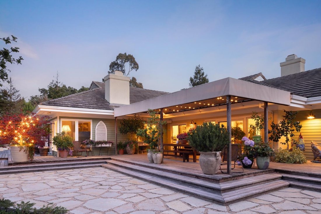 House in Carmel Valley, California, United States 1 - 18245710