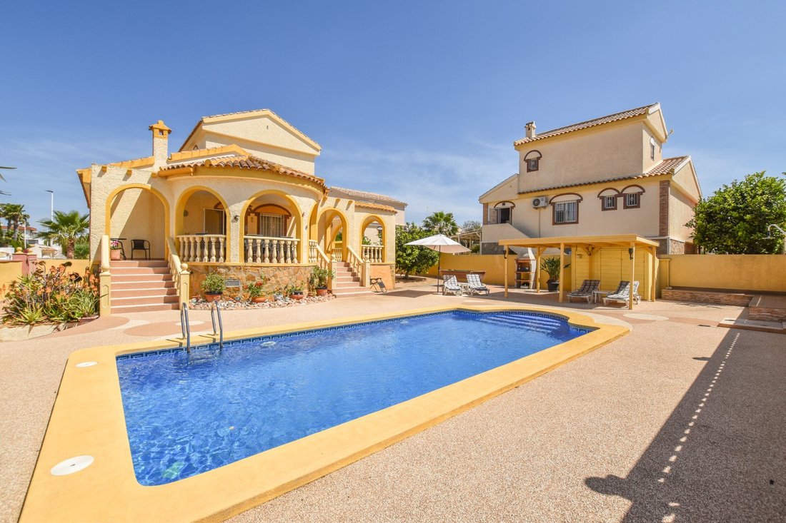 Apartment in Santa Pola, Valencian Community, Spain 1 - 18269597