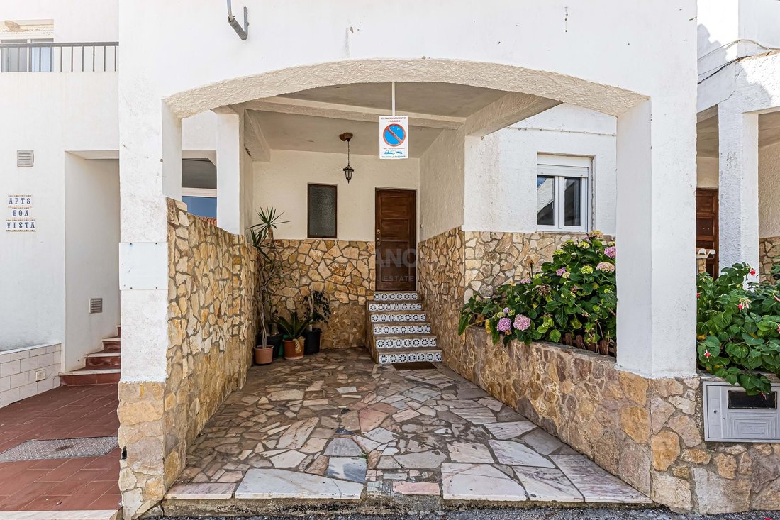 Townhouse in Budens, Algarve, Portugal 2 - 18269650