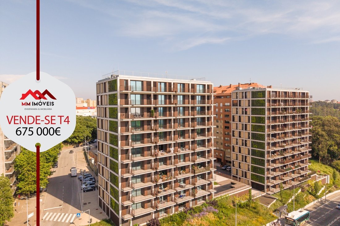 Apartment in Santa Marinha e Sao Pedro da Afurada, Porto District, Portugal 1 - 18062072
