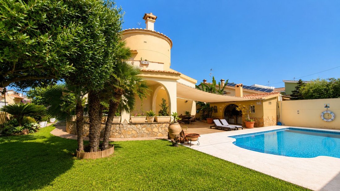 Chalet in Castellón de la Plana, Valencian Community, Spain 1 - 18269642