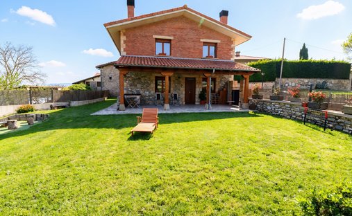 Chalet a Vitoria-Gasteiz, Paesi Baschi, Spagna 1