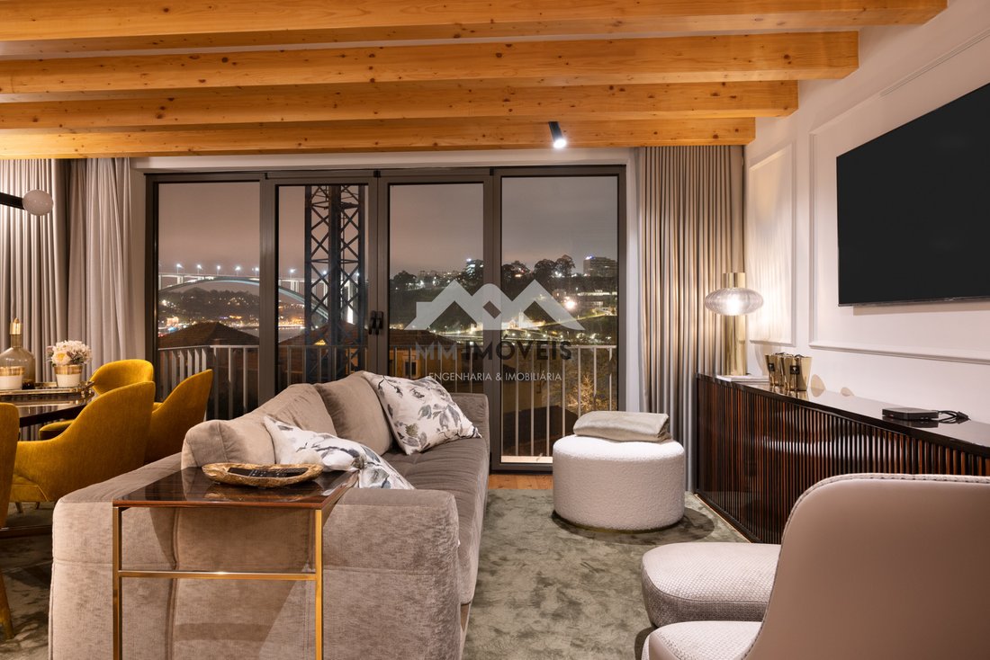 Apartment in Lordelo do Ouro e Massarelos, Porto District, Portugal 2 - 18269686