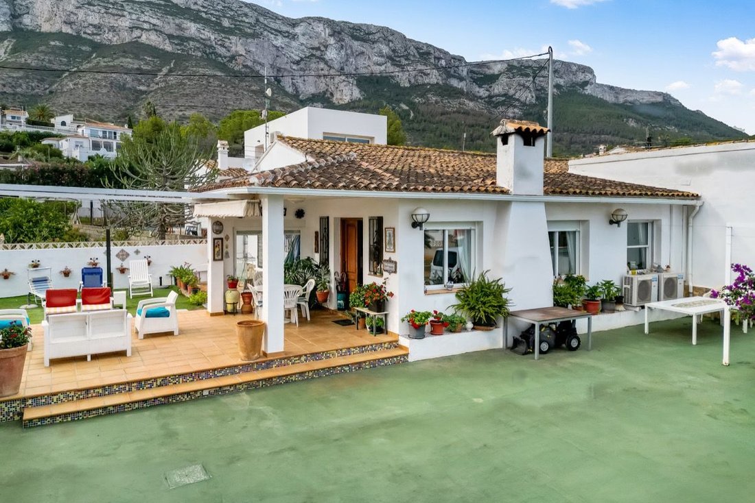 Chalet in Denia, Valencian Community, Spain 1 - 18269625