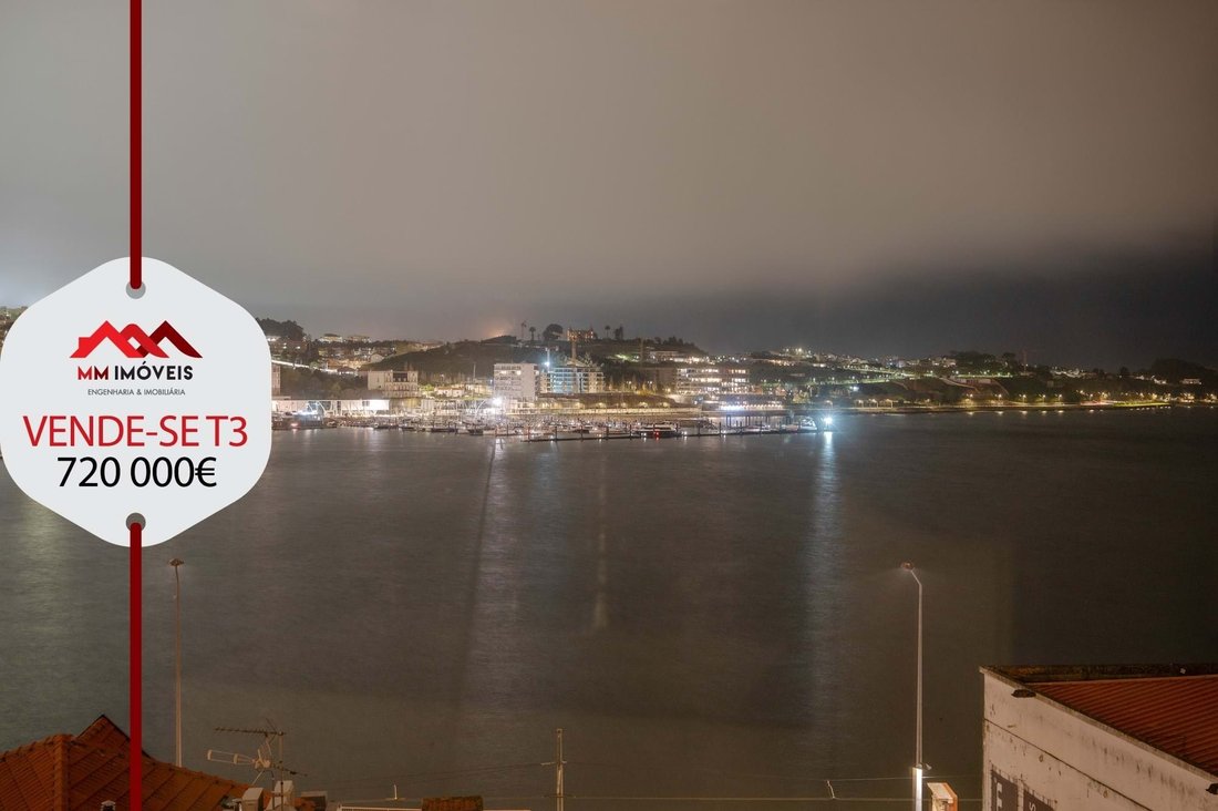 Apartment in Lordelo do Ouro e Massarelos, Porto District, Portugal 1 - 18269686