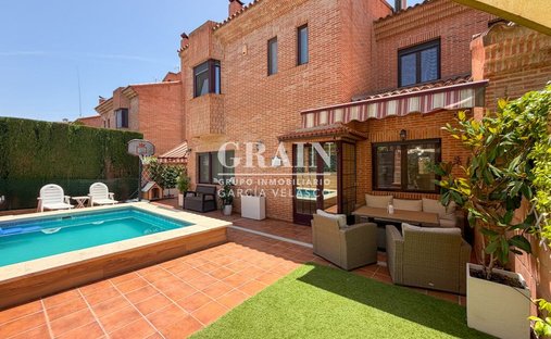 Chalet a Albacete, Castiglia-La Mancia, Spagna 1