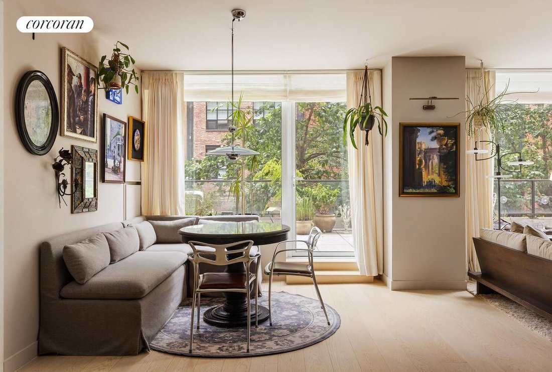 Co Op in New York, New York, United States 4 - 18269752