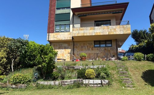 El Cristo y Buenavista, Oviedo, Spain 1