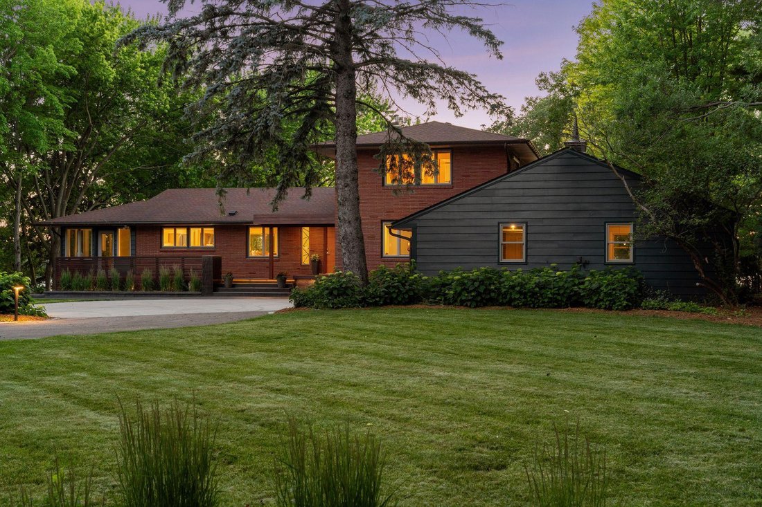 House in Arden Hills, Minnesota, United States 3 - 18269763