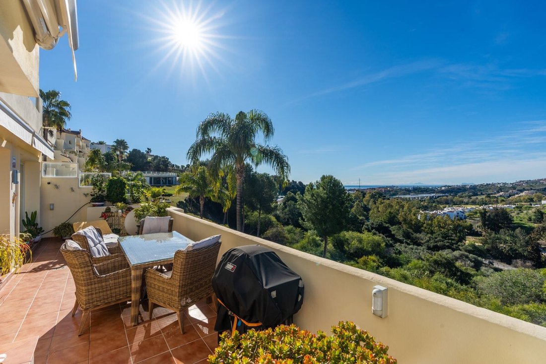 Apartment in Benahavis, Andalusia, Spain 1 - 18269684