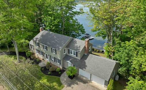 House in Laconia, New Hampshire, United States 1