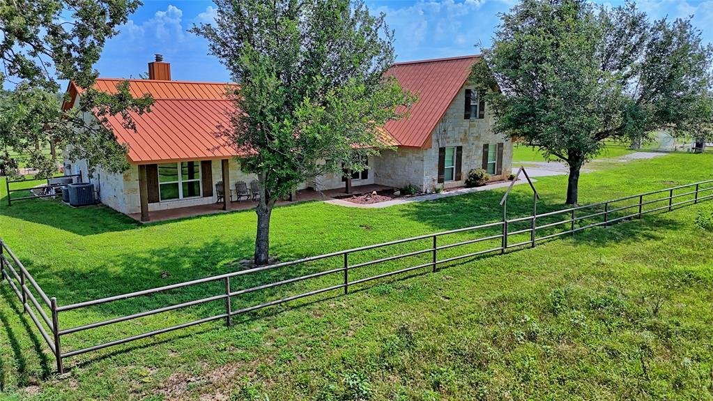 House in Paradise, Texas, United States 1 - 16502448