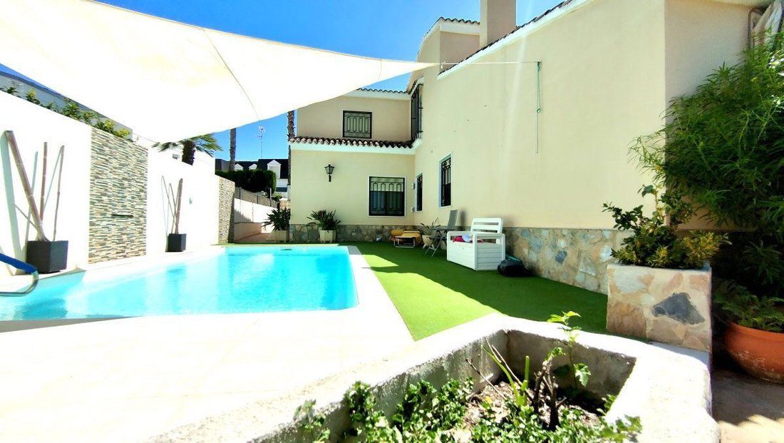 Chalet in Elx / Elche, Valencian Community, Spain 5 - 18269587