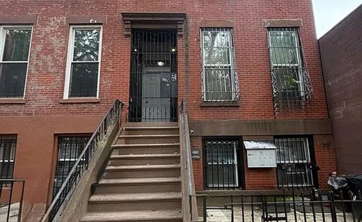 House in New York, New York, United States 1
