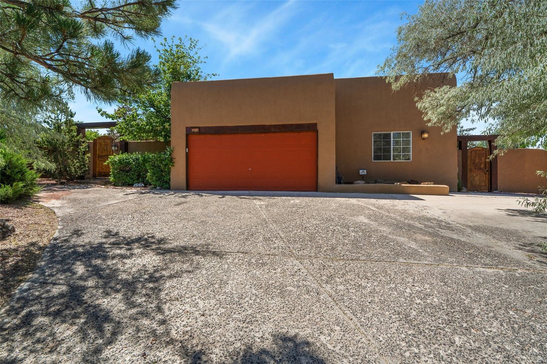 House in Santa Fe, New Mexico, United States 4 - 18269991