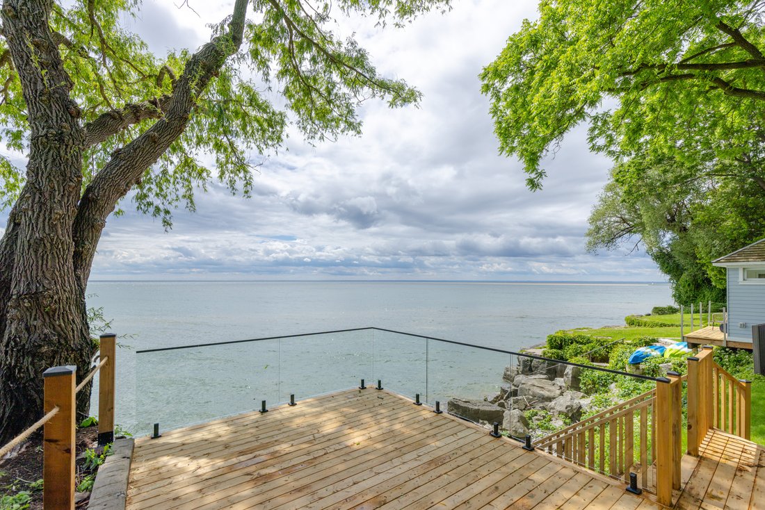 House in Oakville, Ontario, Canada 1 - 18269911