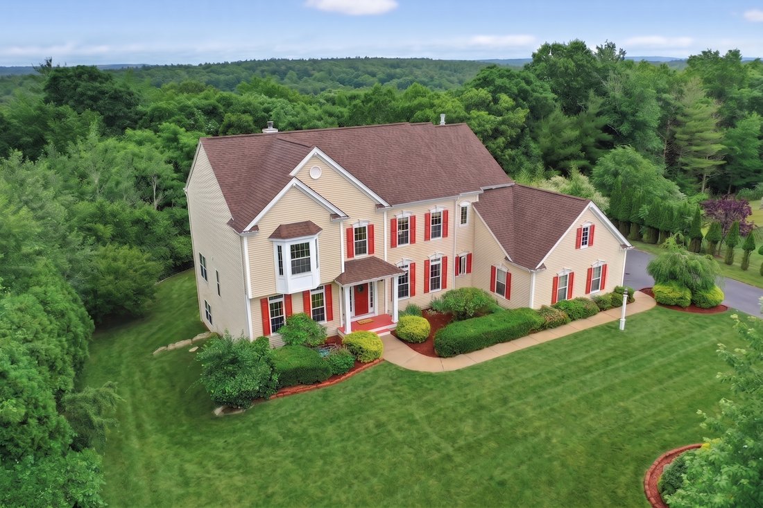 House in Upton, Massachusetts, United States 1 - 18269972