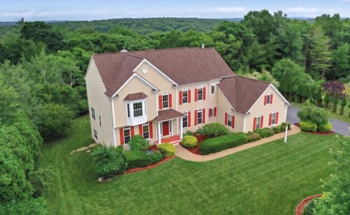 House in Upton, Massachusetts, United States 1