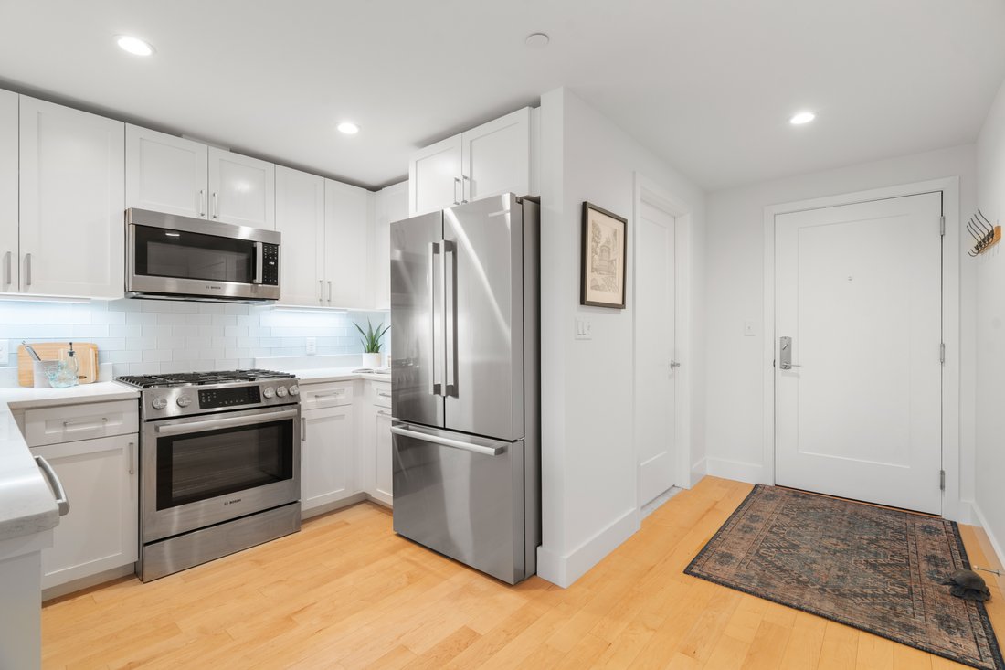 Condo in Cambridge, Massachusetts, United States 4 - 18269979