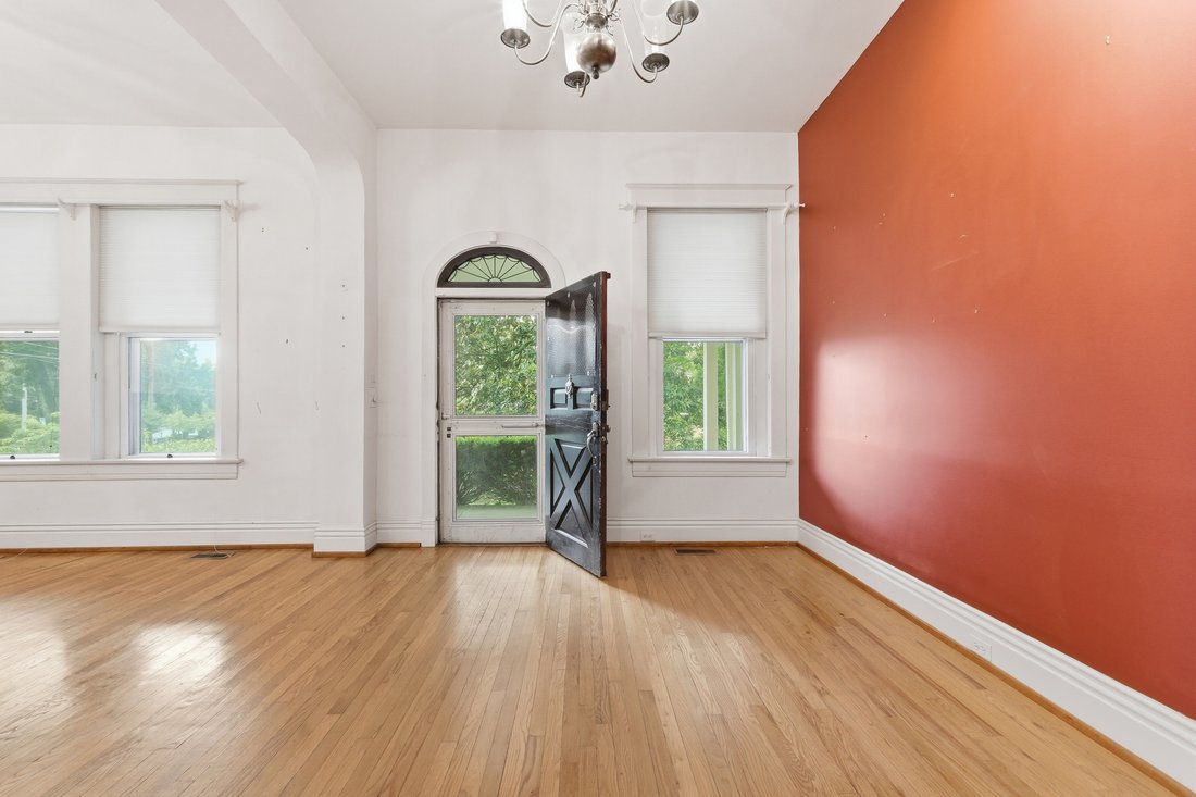 House in Watterson Park, Kentucky, United States 4 - 18269987