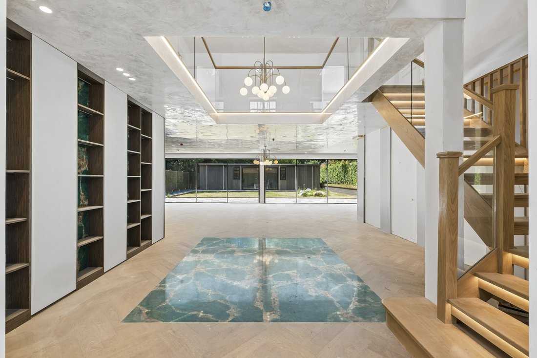 House in Stanmore, Harrow, England 5 - 18270067