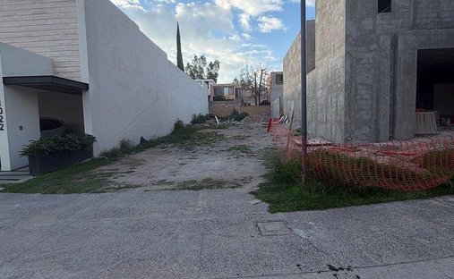 Land in San Luis Potosí, San Luis Potosi, Mexico 1