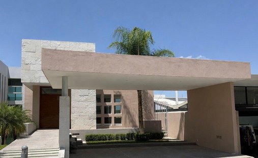 House in San Luis Potosí, San Luis Potosi, Mexico 1