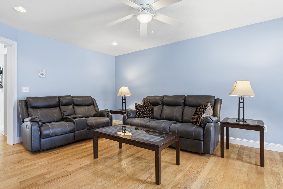 House in Northborough, Massachusetts, United States 4 - 18269989