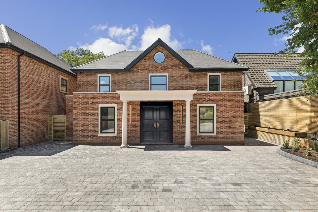 House in Stanmore, Harrow, England 4 - 18270067