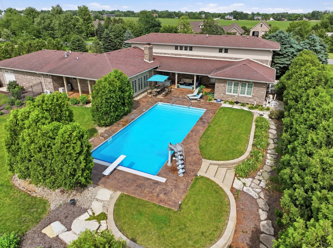 House in Peotone, Illinois, United States 3 - 18270012
