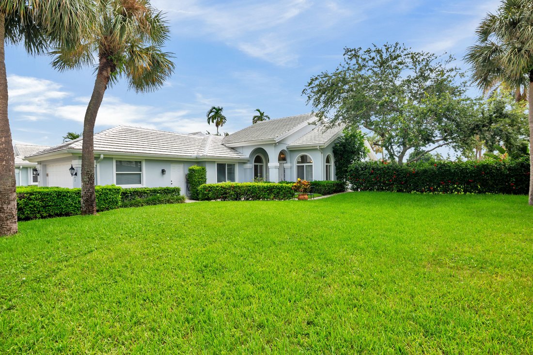 House in West Palm Beach, Florida, United States 3 - 18270042
