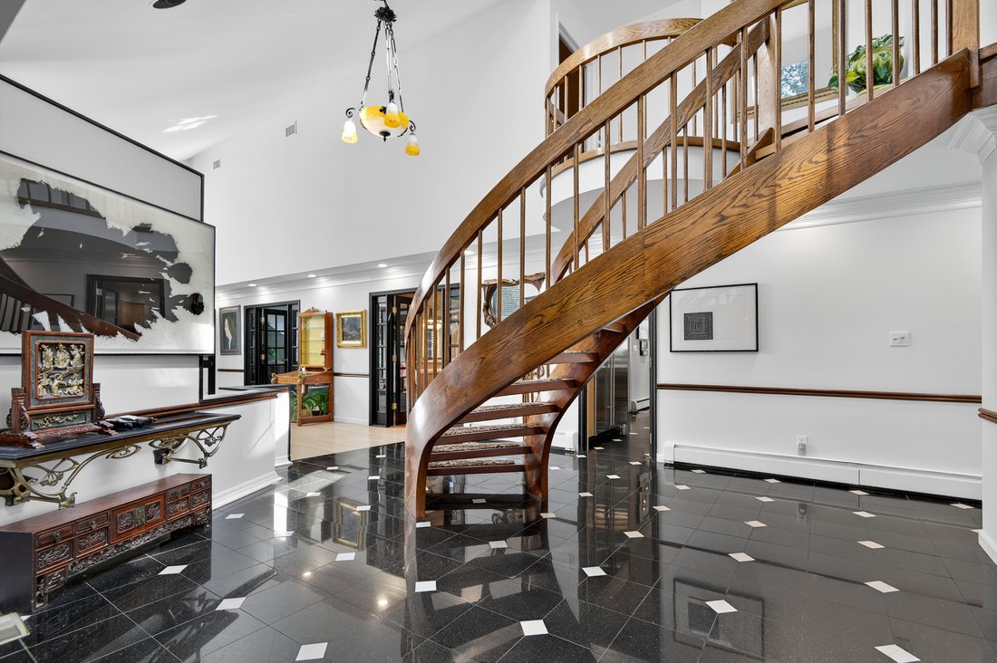 Casa a Old Westbury, New York, Stati Uniti 4 - 18261757