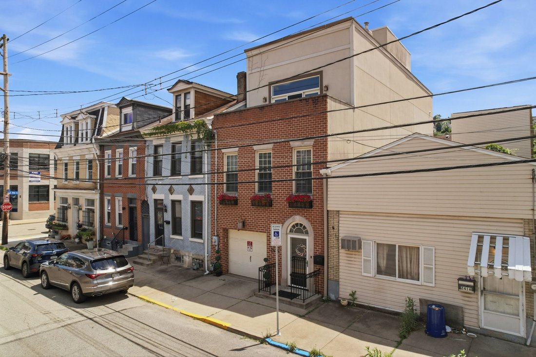 House in Pittsburgh, Pennsylvania, United States 3 - 18269977
